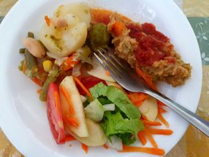 Vegetable soup, gofio with mojo and salad at La Montaña - Casa Efigenia in La Gomera