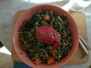 fall+winter bowl at Date + Kale in Helsinki