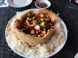 yam ring with cashew nuts at Soon De Vegetarian 顺德素食 in North Singapore