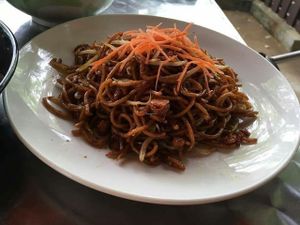 fried mee  at Soon De Vegetarian 顺德素食 in North Singapore