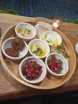 Starter at Yalla Yalla Foodbar in Den Bosch