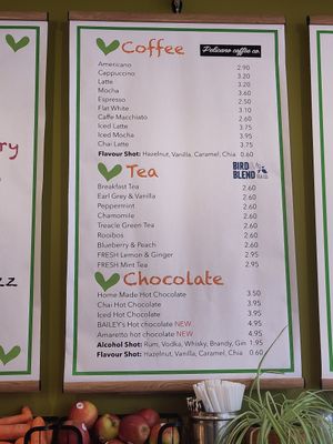 Hot drinks at Iydea in Brighton