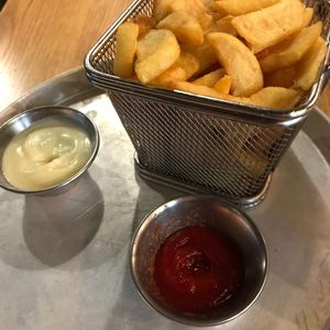 Chips!  at Goodness in Tel Aviv