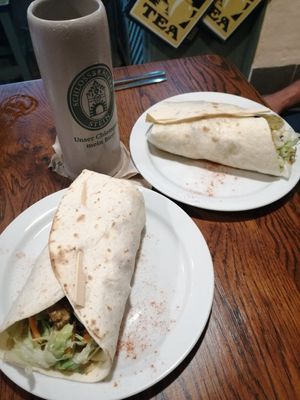 Good ration for 7,50 euro at Chilimosa in Tarifa