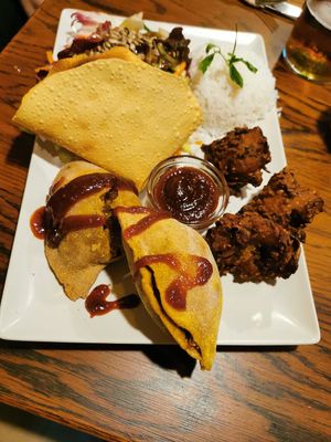 Hindu combo dish at Chilimosa in Tarifa