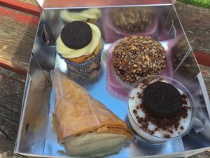 Vegan desserts at Pasalidis in Thessaloniki