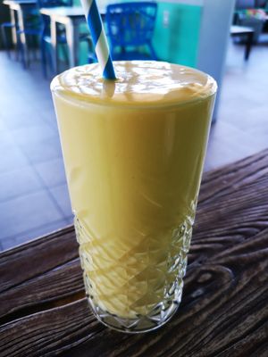 Mango Smoothie at Ellie's Cafe in Port Kennedy
