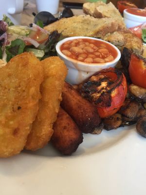Big vegan breakfast at Kenny's Rock and Soul Cafe in Brighton