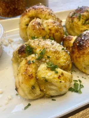 Garlic knots  #Veganuary at Virtuous Pie in Portland