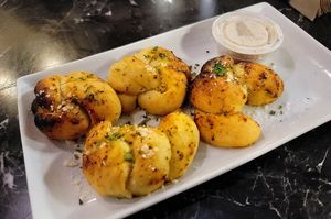 Garlic knots #Veganuary at Virtuous Pie in Portland