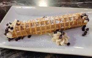 Huge Cannoli with seasonal filling! #Veganuary at Virtuous Pie in Portland