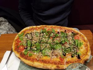 V4 -sprouts balsamic cream and rucola at Organic Pizza in Salzburg