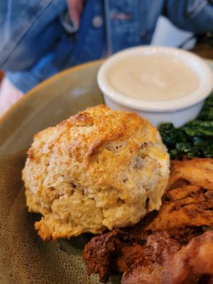 Biscuit at Donna Jean in San Diego