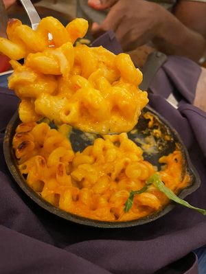 baked buffalo mac  at The Greyhound Cafe in Malvern