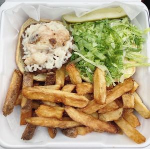 the vegan beyond burger plate 🍔   at Via Roma in North Conway