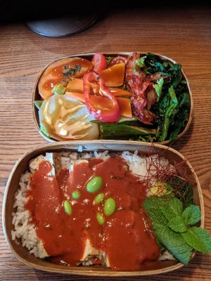 Bento box with tofu at Ryong in Berlin