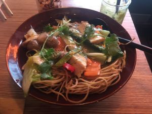 crispy noodles at Ryong in Berlin