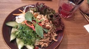 Noodle salad, noodles can be  chosen vegan or with egg at Ryong in Berlin