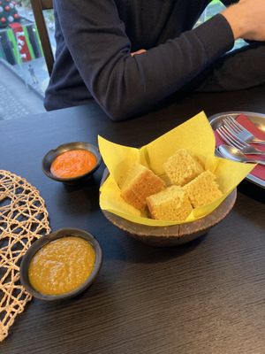 Welcoming ethiopian bread  at Etiopico Afrika in Gran Canaria