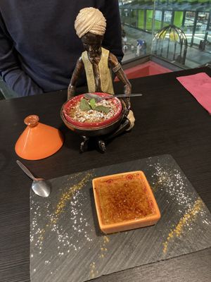 Fruits crumble & Crema catalana (vegan)  at Etiopico Afrika in Gran Canaria