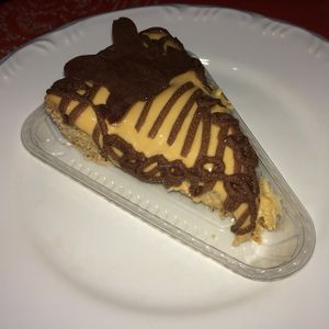 Dulce de leche Cheesecake, vegan verstion of the regular one. This one uses Dulce de Leche from soy milk.  at Guia Vegano - Vegan Store in Florianopolis