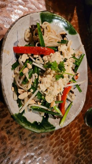 Vegan Pad Thai ¥1,200 tasted really fresh! at Mother in Tokyo