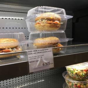 Lola Rosa William at Lola Rosa - William in Montreal