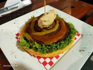Arepa Burger at Semillas Comida Sana in Pereira