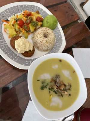 Lunch special of the day  at Semillas Comida Sana in Pereira