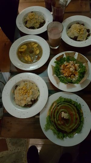 platos imaginativos at Semillas Comida Sana in Pereira