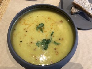 Carrot soup at apeti in Paris