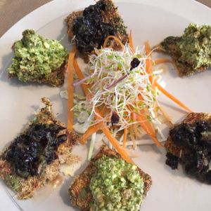 starters  at apeti in Paris