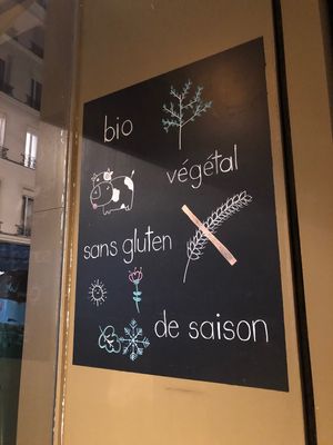 Organic, Vegan, Gluten Free and Seasonal! at apeti in Paris