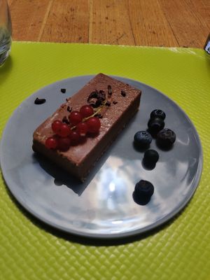 Tarte Au chocolat cru at apeti in Paris