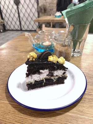 Incredibly good Oreo cake.  at B12 Candy Bar - Maybe closed in Kyiv