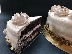 Cake at B12 Candy Bar - Maybe closed in Kyiv