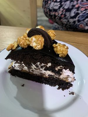 Oreo cake at B12 Candy Bar - Maybe closed in Kyiv