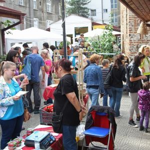 A sunny day at the market at Farmers' Market Rimskata Stena in Sofia