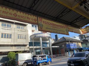 The Street  at Jwawa ร้านอาหารเจวาวา in Surat Thani