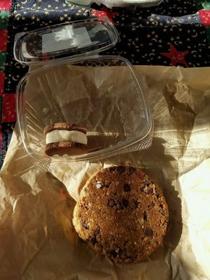 oreos to die for at Skinny Buddha  in New York City