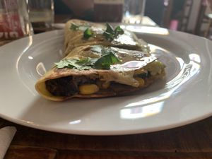 Quesadilla (vegetarian) at As 7 Maravilhas in Porto