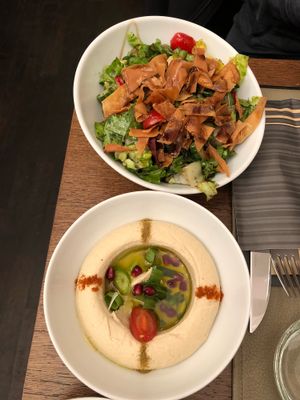Hummus and Fatoush at Sir Hanry's in Brussels