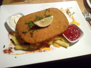Tempeh schnitzel at Windeck - Lachen & Wein in Offenburg