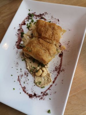 Gemüse Blätterteigtasche at Windeck - Lachen & Wein in Offenburg