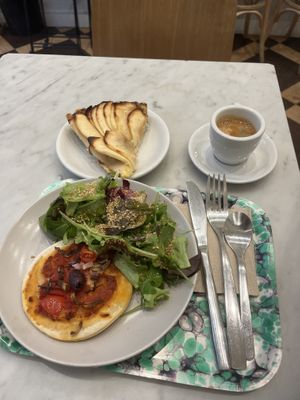   at Maisie Cafe in Paris