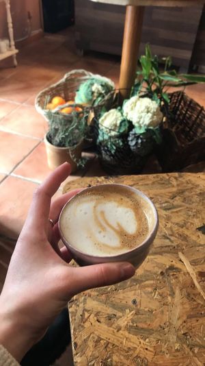 Oat milk latte at La Libelula in Cordoba