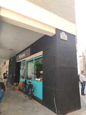 Outside at Mimimi in Granada