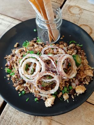 Vegan sisig at Nonie's in Boracay