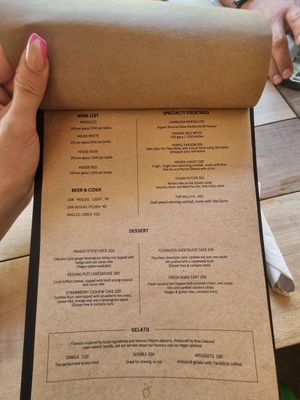  at Nonie's in Boracay