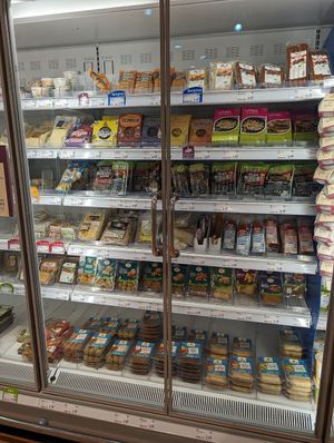 Vegan protein #Veganuary at Alnatura - Berrenrather in Cologne